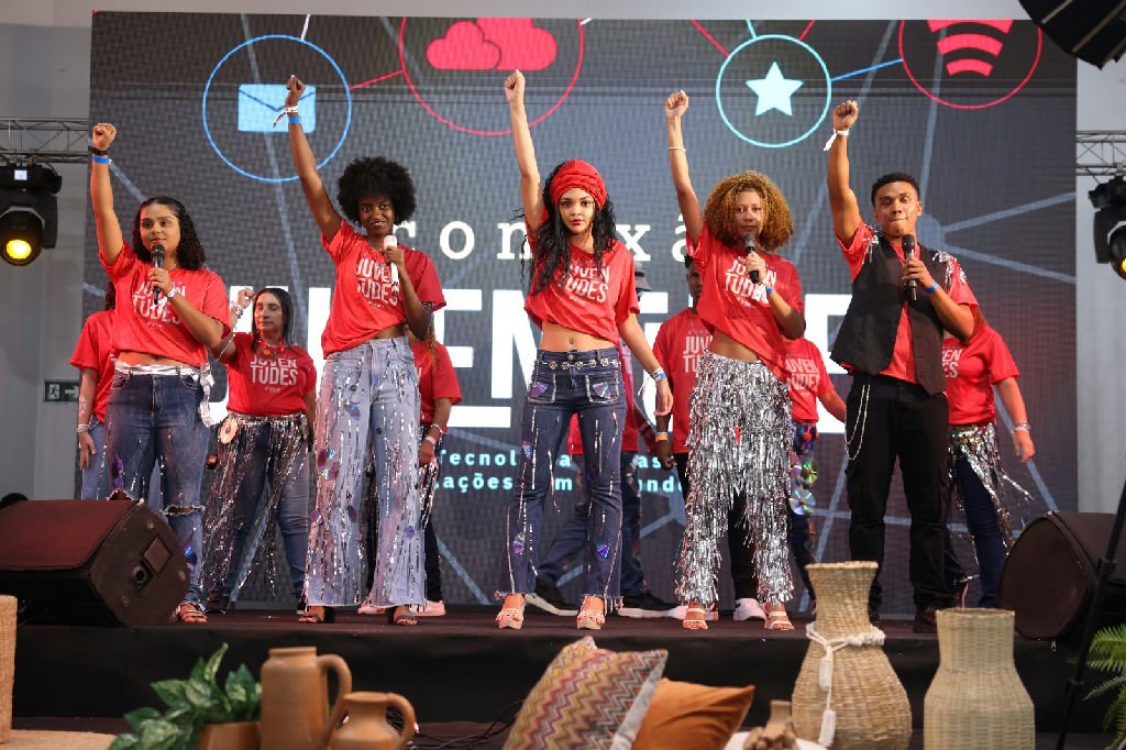 Instituto JCPM promove imersão cultural para 250 jovens em Salvador