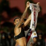 Jean Lucas celebra...