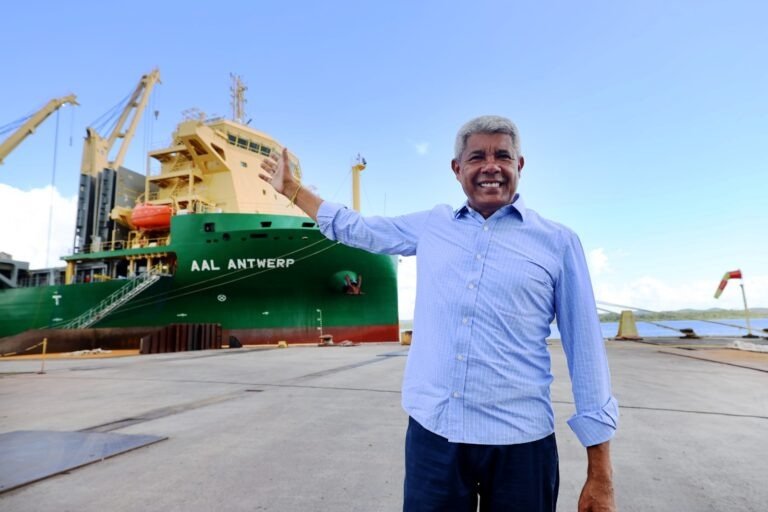 Jerônimo Rodrigues detalha estratégia para descentralizar a indústria na Bahia