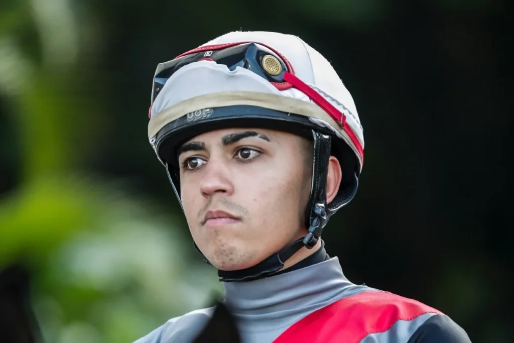 Jóquei Leandro Henrique morre aos 27 anos após acidente em corrida no Rio de Janeiro