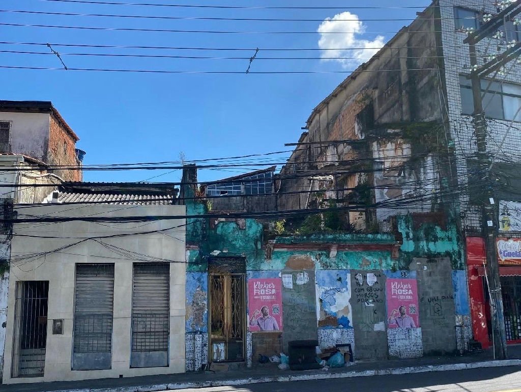 Justiça determina obras emergenciais em imóvel histórico com risco de desabamento em Salvador