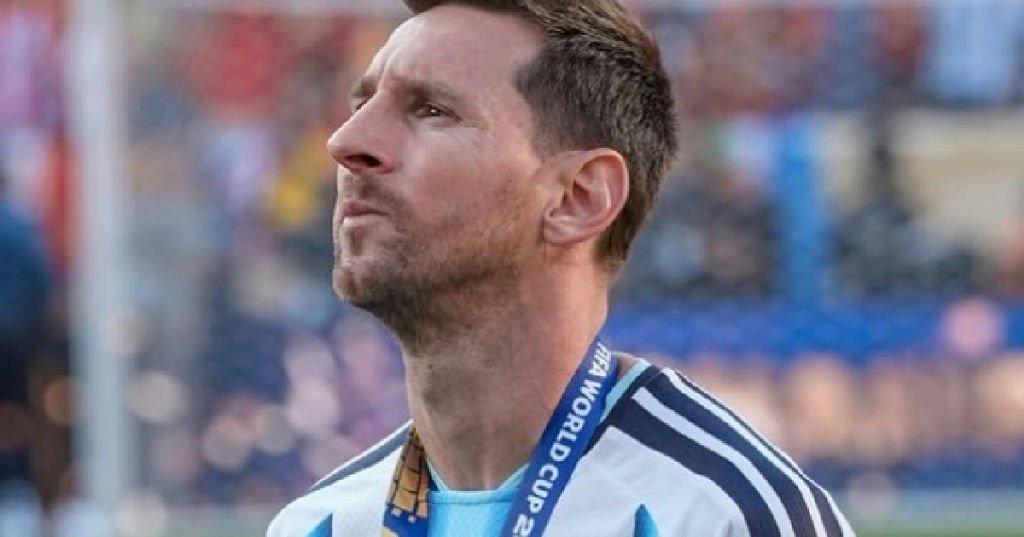 Lionel Messi oficializa aposentadoria da seleção argentina aos 39 anos