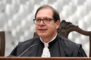 Luis Felipe Salomão assume presidência do STJ para o biênio 2026-2028