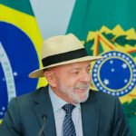 Lula articula jantar...
