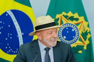 Lula articula jantar com grandes empresários para estreitar laços com o PIB