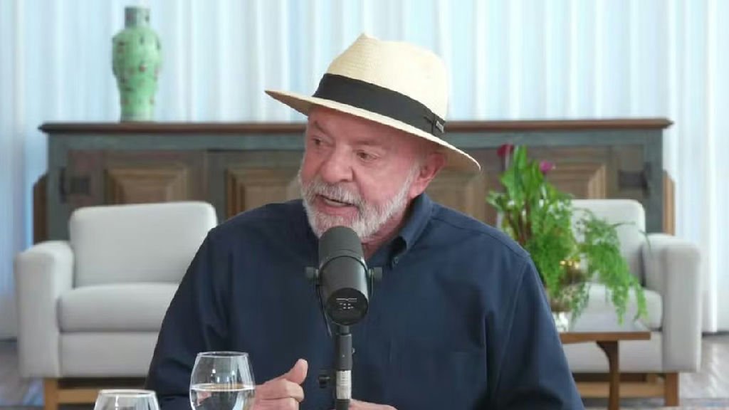 Lula nega interferência em investigações sobre o filho Fábio Luís
