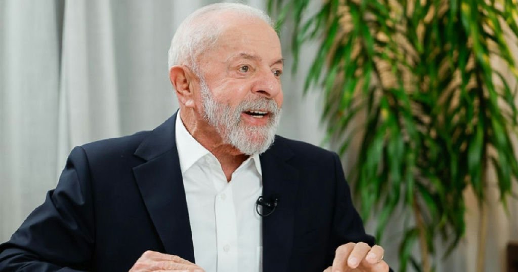 Lula propõe programa Desenrola para renegociar dívidas de clubes de futebol