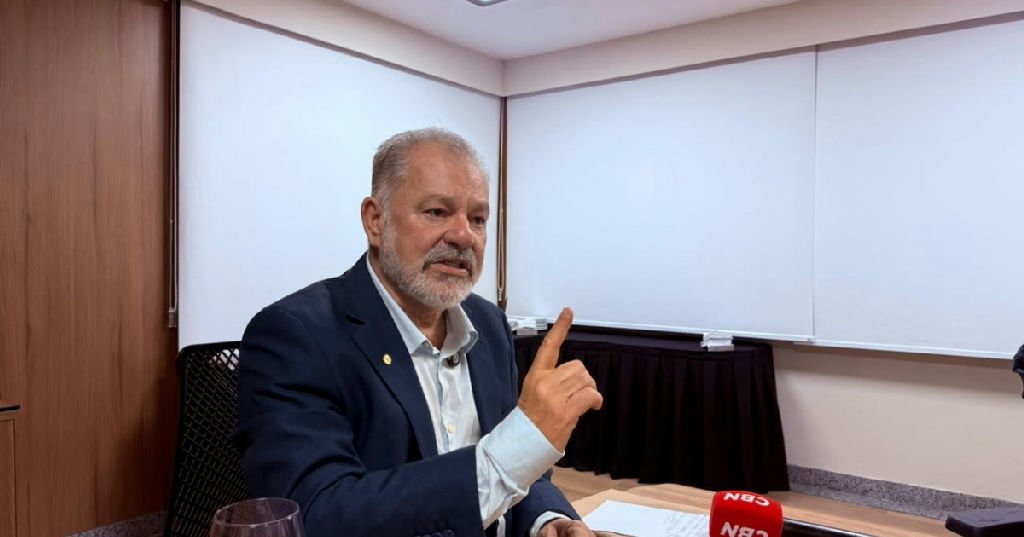Marcelo Nilo adia revelação de dossiê contra desembargador do Tre-ba