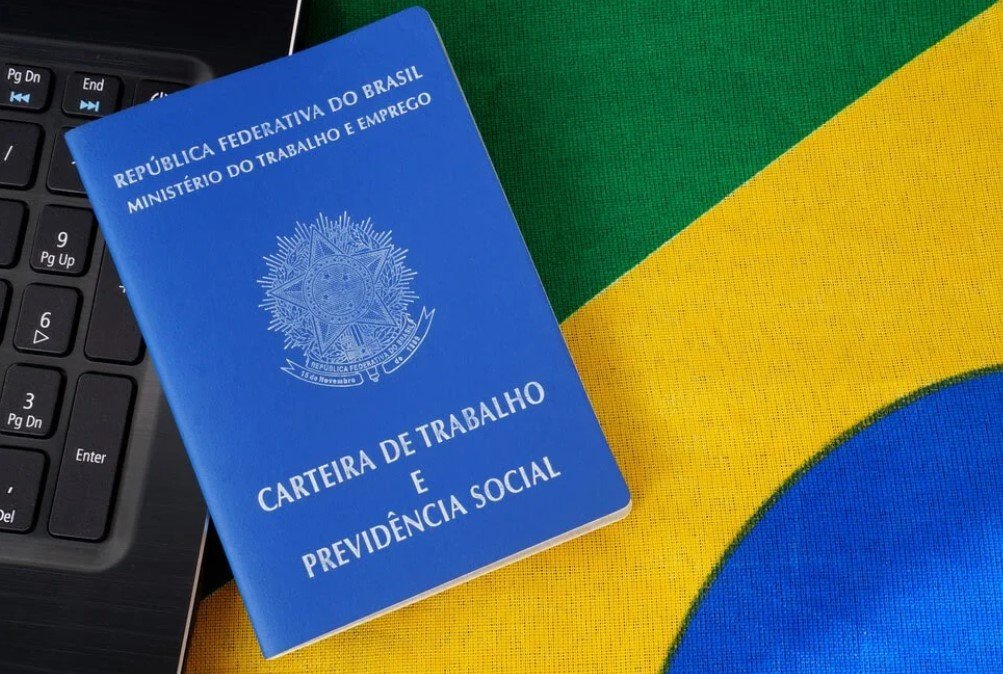 Mercado de trabalho brasileiro registra menor saldo de vagas formais para julho desde 2020