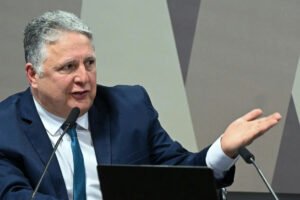 Ministério Público pede execução de condenação e suspensão de direitos políticos de Garotinho