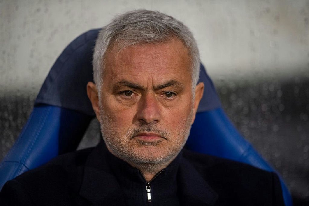 Mourinho revela acordo com Manchester United antes de retorno ao Chelsea