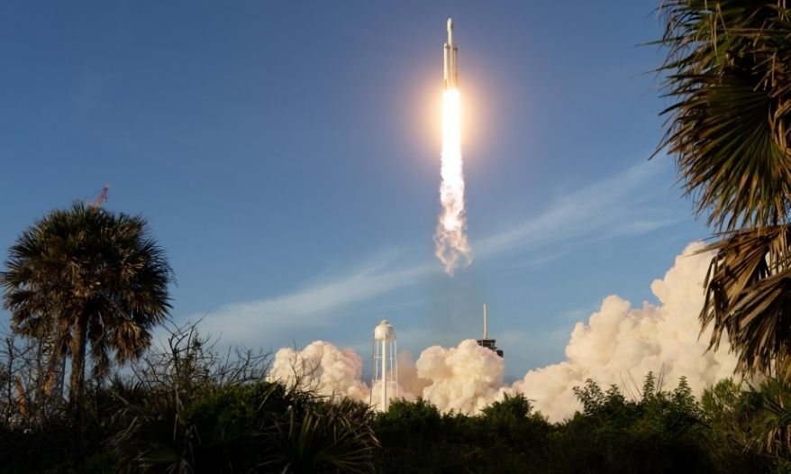 NASA lança telescópio espacial Roman para desvendar mistérios da energia escura