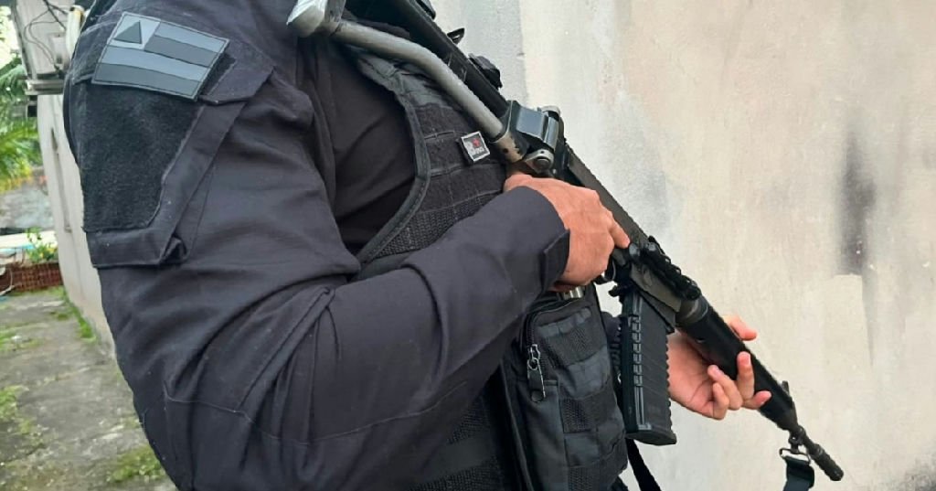 Operação policial em Maragogipe resulta na prisão de três suspeitos por homicídio