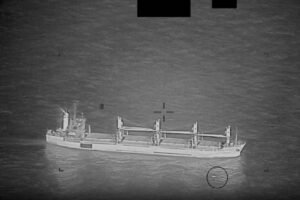 Pentágono divulga imagens de fenômenos aéreos não identificados no Oriente Médio