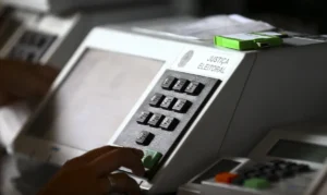 Pessoas LGBT+ concentram 2,35% das candidaturas nas eleições de 2026 com foco no Legislativo