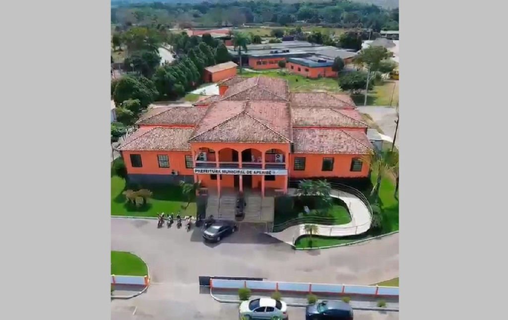 Prefeito de Aperibé barra auxílio de R$ 1 mil a vereadores por impacto nas contas públicas