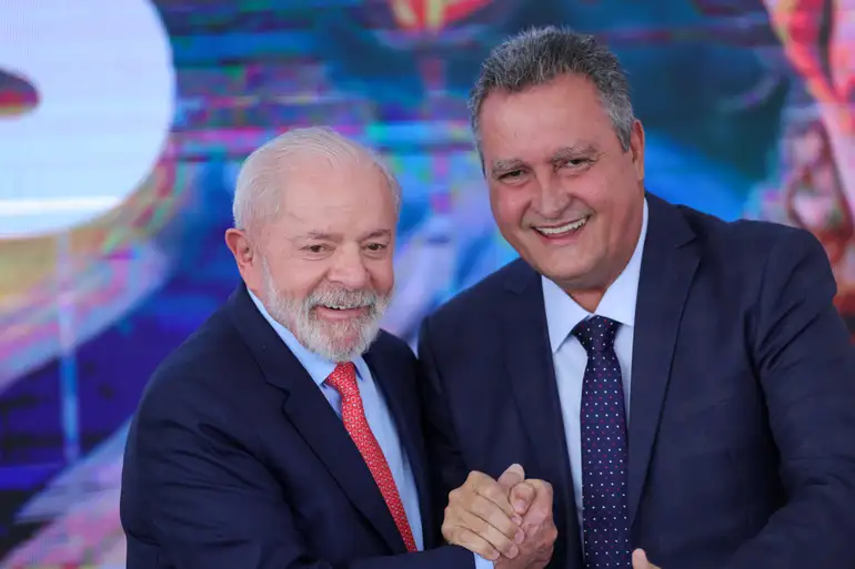 Rui Costa estabelece meta de 5 milhões de votos para Lula na Bahia em 2026
