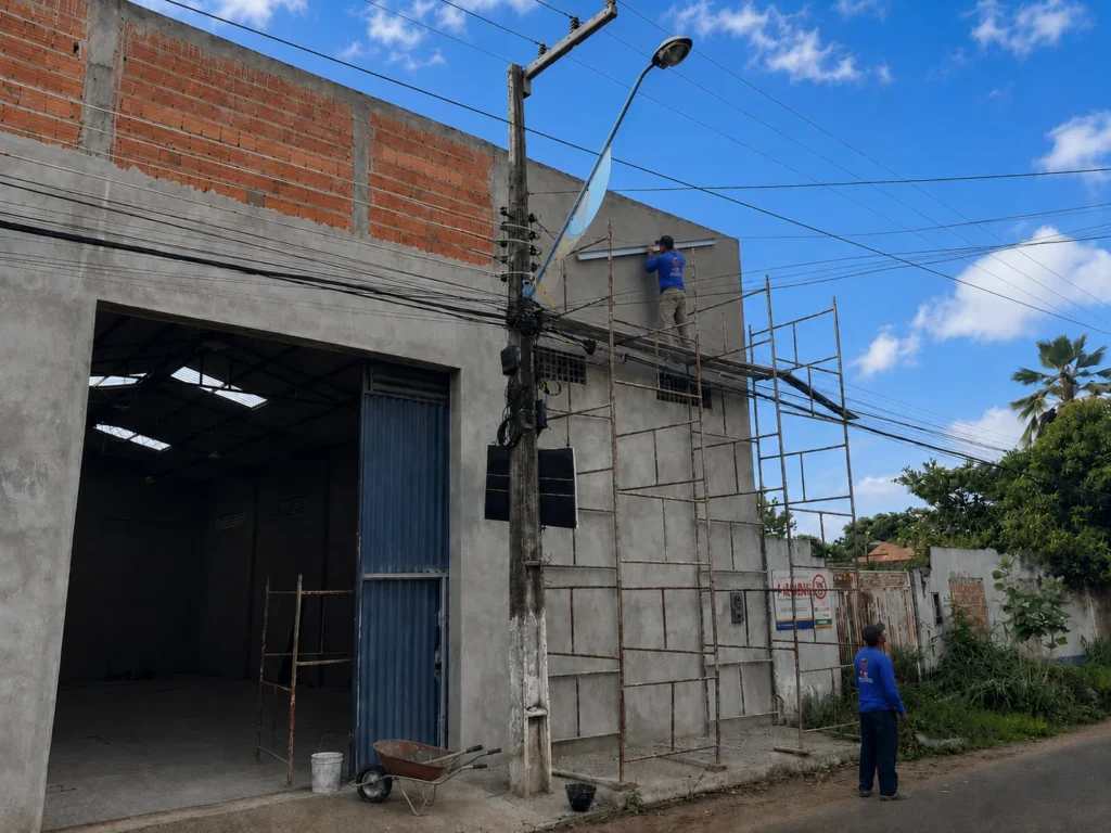 Segurança em obras: como evitar acidentes graves com a rede elétrica
