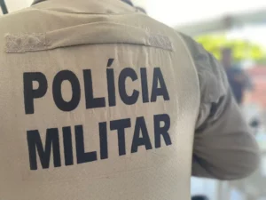 Tiroteio no Arenoso resulta em morte de pedreiro e mulher ferida em Salvador