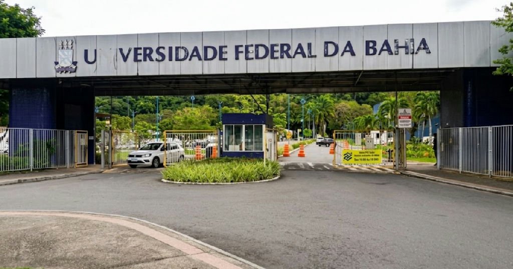 Ufba aciona Polícia Federal após agressão e tumulto envolvendo deputado na Facom