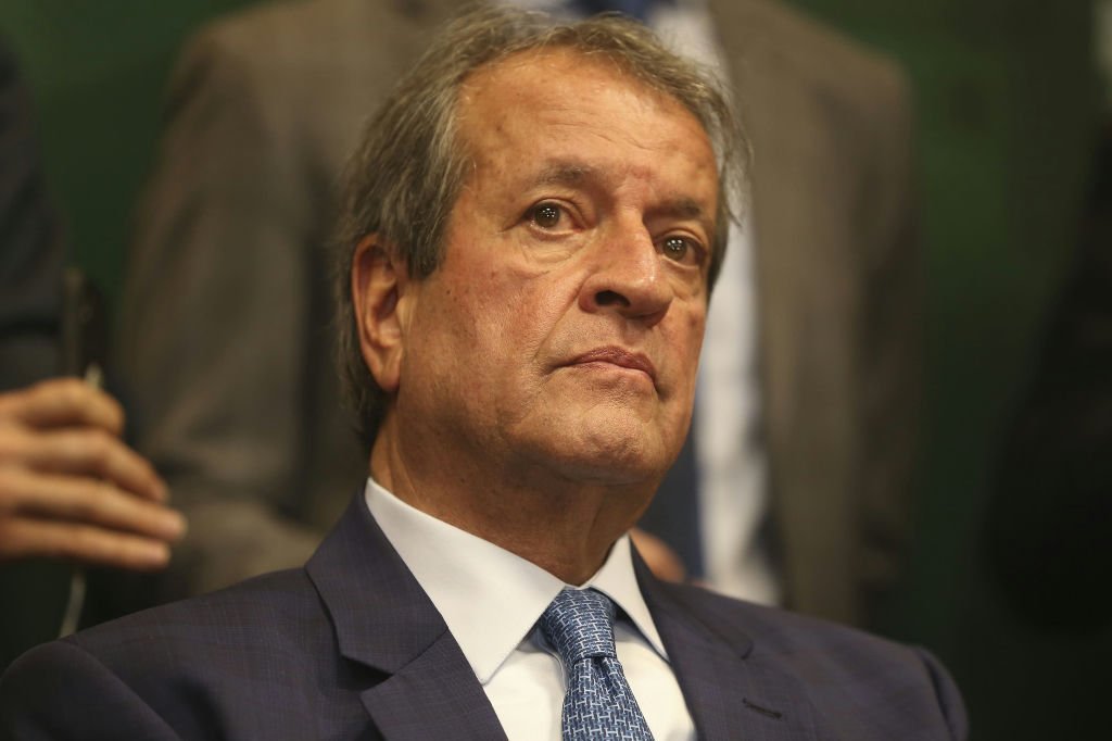 Valdemar Costa Neto justifica público abaixo do esperado em ato de Flávio Bolsonaro