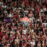 Vitória enfrenta Athletico-pr...