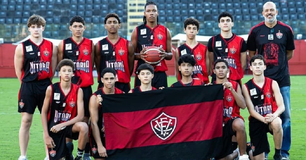 Vitória estreia no Campeonato Brasileiro Sub-15 de basquete com foco em desenvolvimento