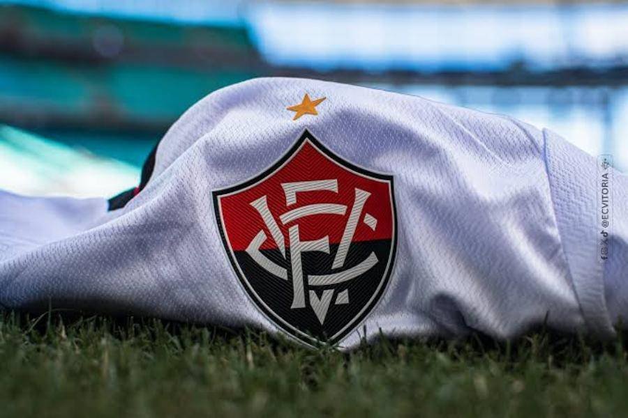 Vitória registra déficit de R$ 8,63 milhões e dívida total atinge R$ 498 milhões