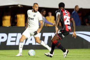 Vitória supera Botafogo no Barradão e ganha fôlego para o clássico Bavi
