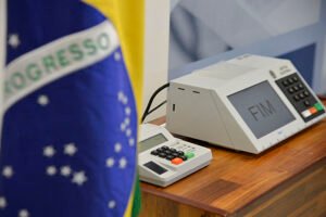 Voto em trânsito: prazo final para solicitar mudança de local de votação