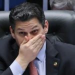 Alcolumbre rebate reportagem...
