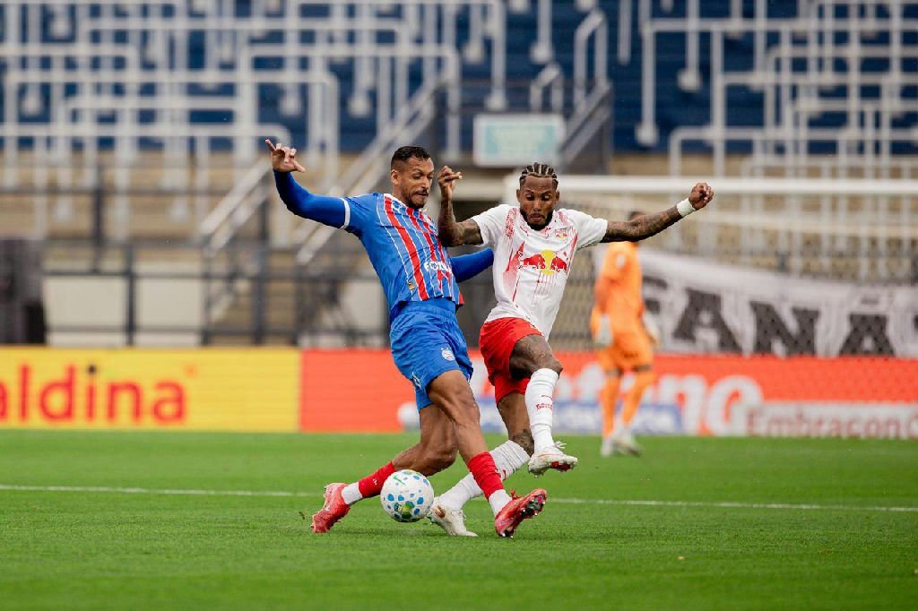 Bahia supera Bragantino em jogo emocionante e assume posto no G4 do Brasileirão