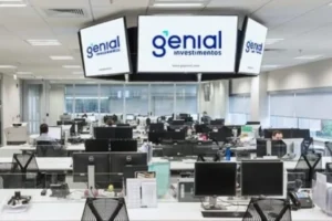 Banco Genial é investigado por manter operações ligadas ao PCC