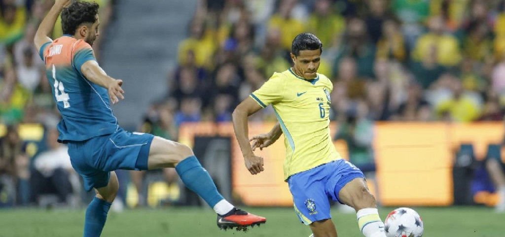 Brasil busca empate contra Austrália na estreia de Carlo Ancelotti