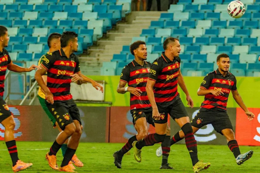 Clássico dos Clássicos na Série B: análise e projeções para Náutico e Sport
