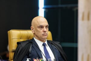 Defesa de Bolsonaro questiona condenação no STF citando contradições de Moraes