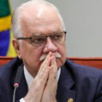 Edson Fachin assume...
