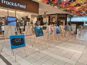 Exposição em Salvador destaca o potencial criativo de crianças autistas
