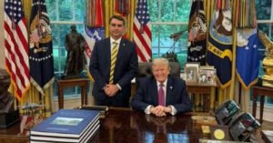 Flávio Bolsonaro descarta interferência dos Estados Unidos nas eleições brasileiras