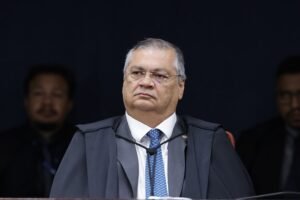 Flávio Dino questiona promessas sobre fim de inquéritos no Supremo Tribunal Federal