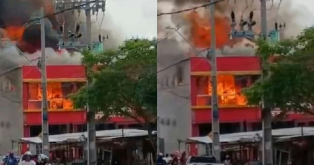 Fogo destrói depósito de supermercado no bairro Conceição em Feira de Santana