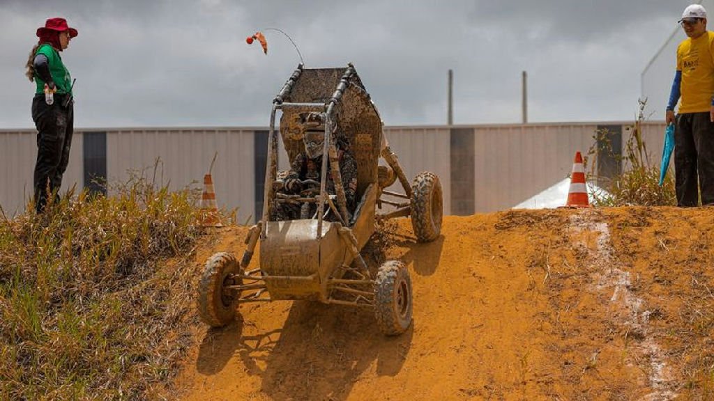Ford sedia competição de engenharia com foco em veículos off-road na Bahia