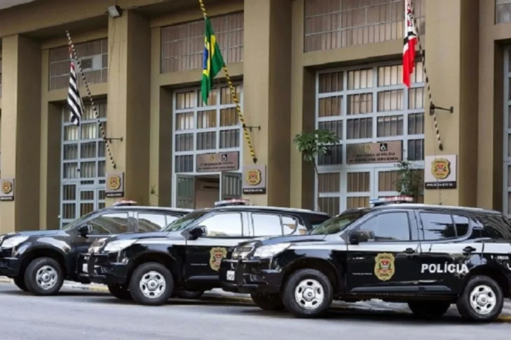 Homem confessa assassinato e esconde corpo em geladeira na zona sul de São Paulo