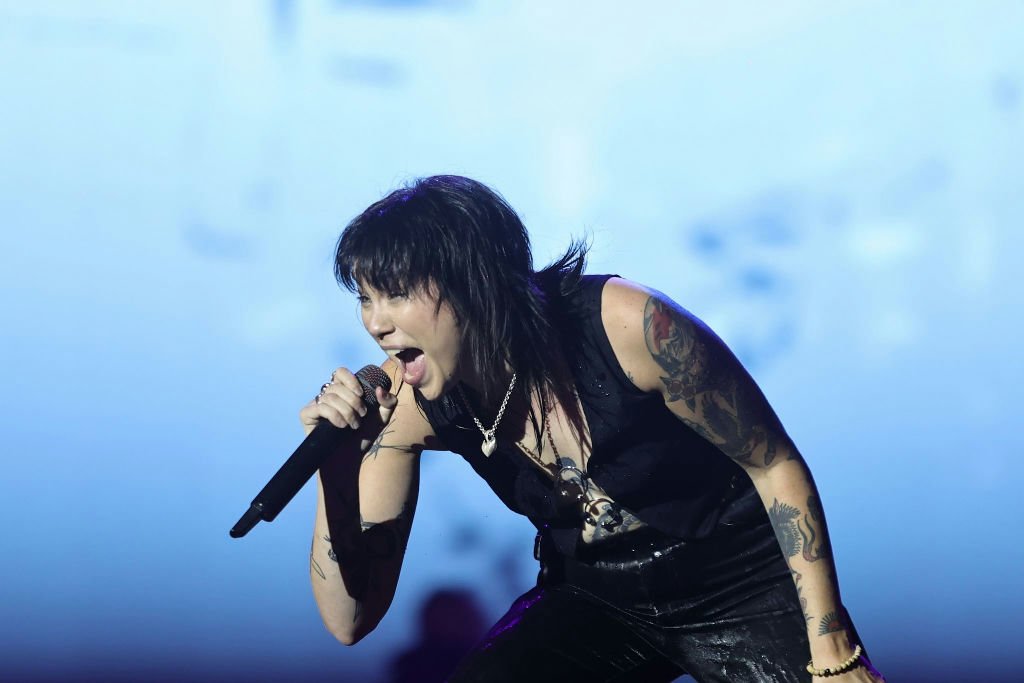 Hot Milk enfrenta desafio de engajamento em apresentação no Rock in Rio