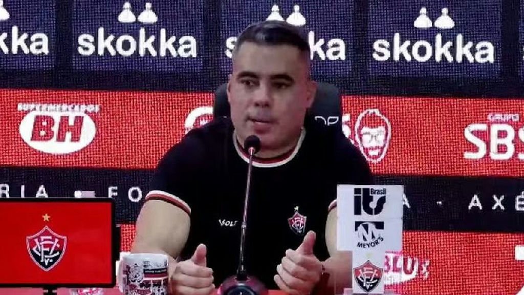 Jair Ventura admite fase crítica no Vitória e aceita cobrança da torcida após derrota