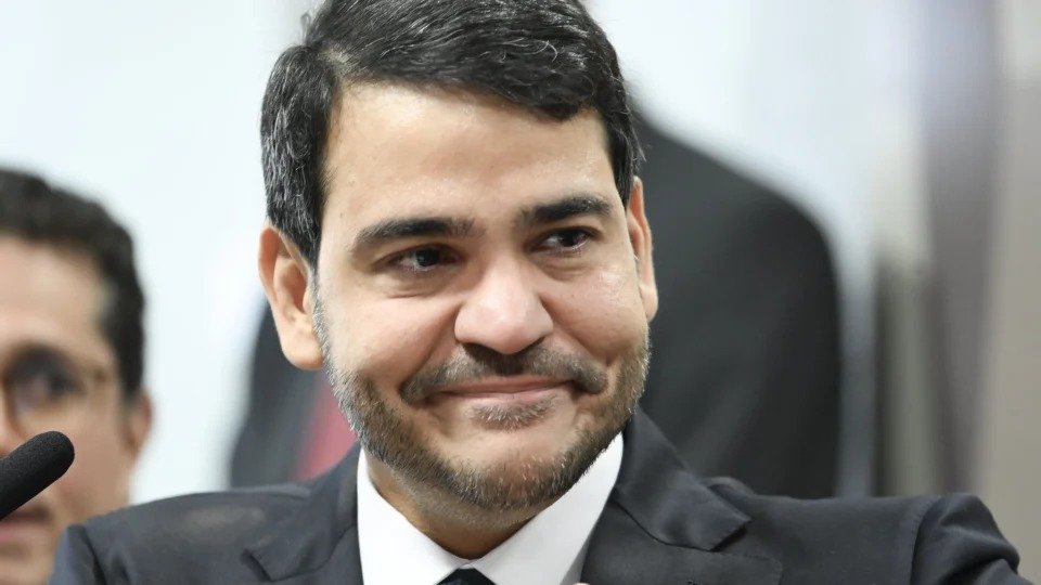 Jorge Messias reafirma autonomia técnica da AGU diante de tensões com a Polícia Federal