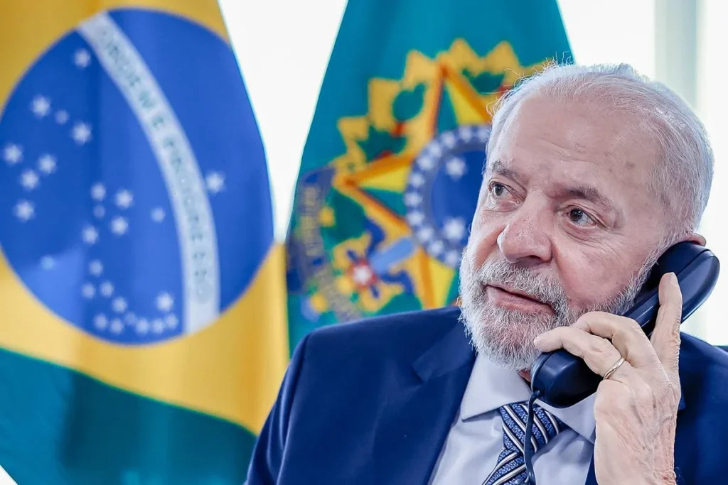 Lula e Fachin discutiram crise na Polícia Federal antes de decisão do STF