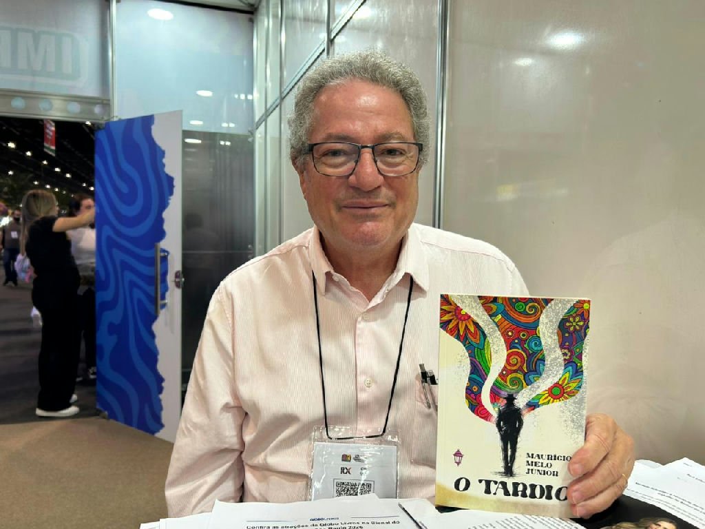 Maurício Melo Júnior explora o desbunde e a ditadura em seu novo romance o Tardio