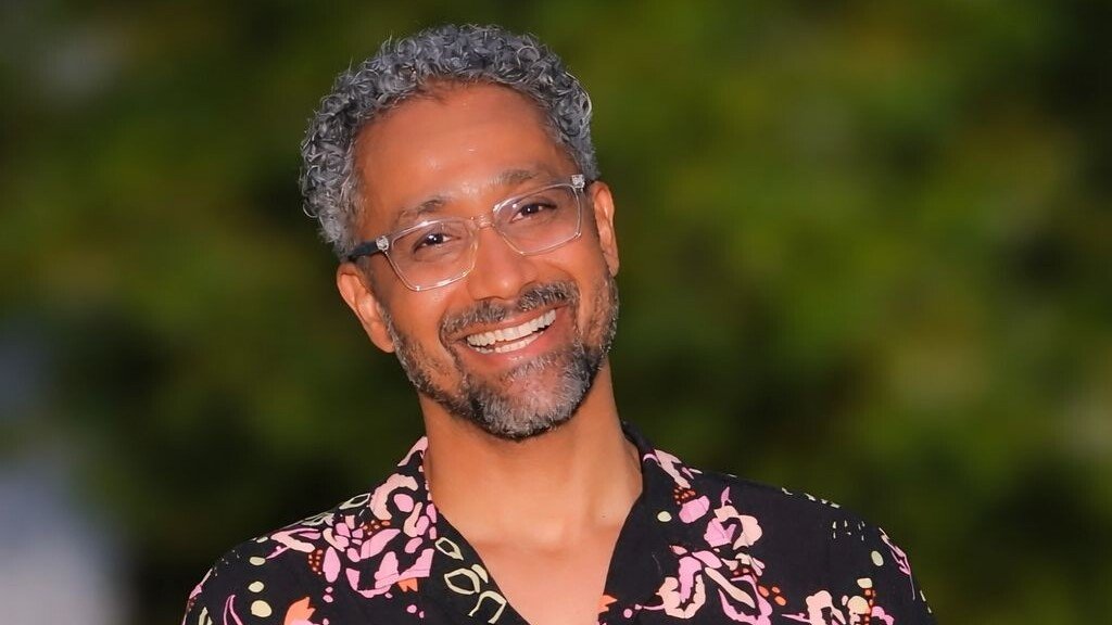 Maurício Ramos circula pela Bahia com novo solo e prepara estreia nos cinemas