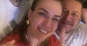 Mensagens revelam que Roberta Luchsinger apresentava Lulinha como sócio
